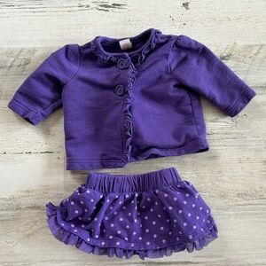 3/$9 - Circo Girls 2 Piece Long Sleeve Top and Skirt Set Size 3 months